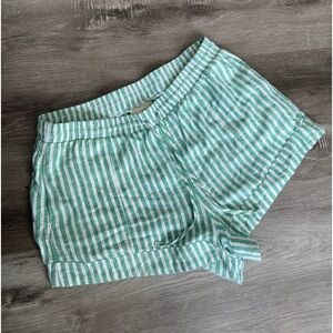 Striped linen shorts